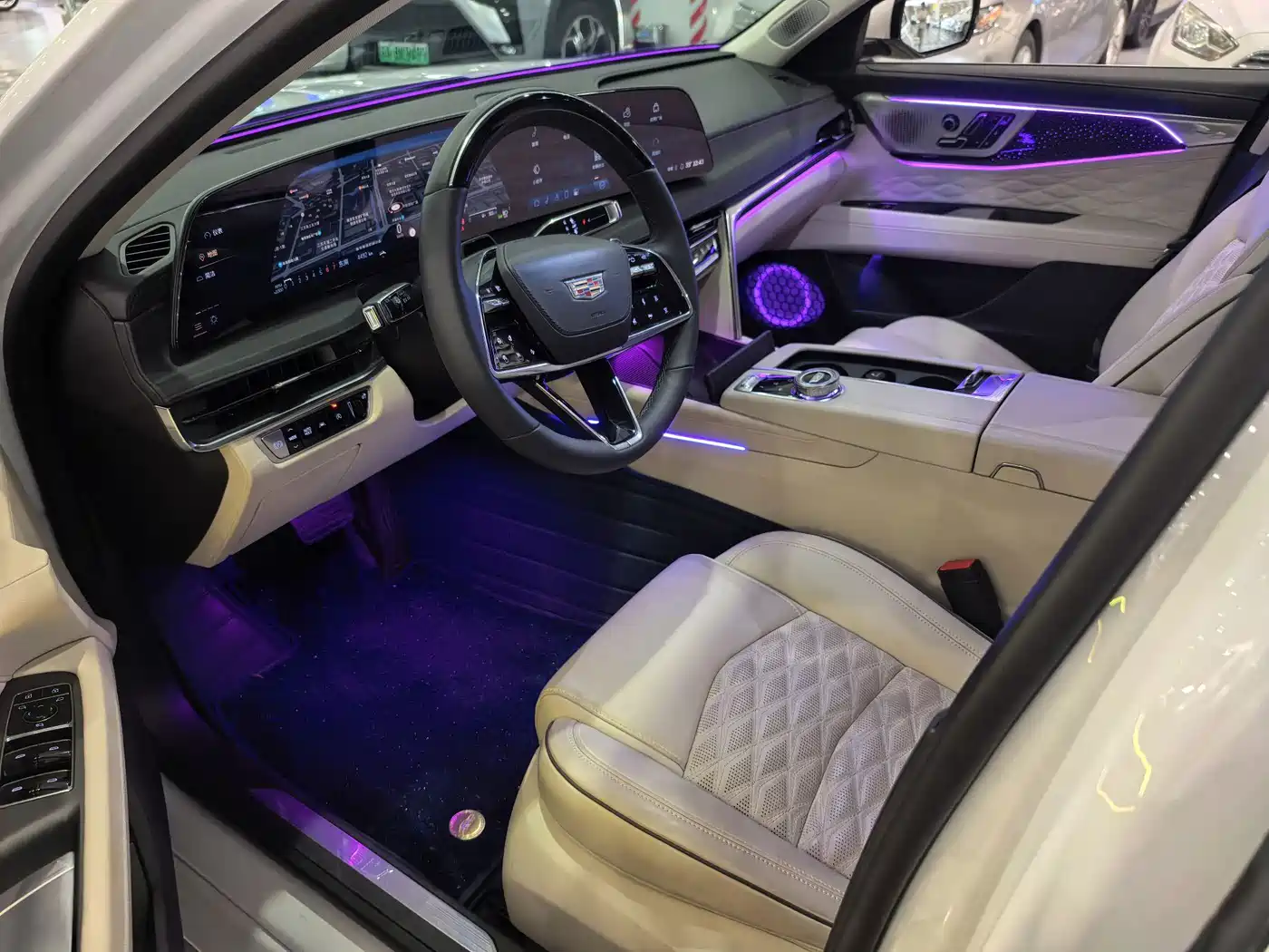 Cadillac CT6 2025 2023 28T Premium Model