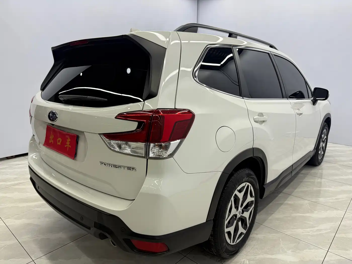 Photo 4 - Subaru Forester