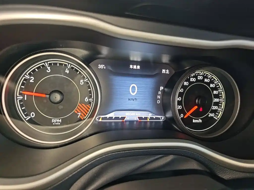 Jeep Cherokee (Import) 2015 2015 2.4L Elite Edition