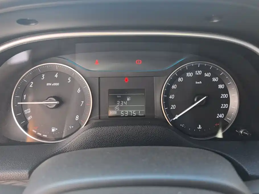 Фото 14 - Buick Excelle