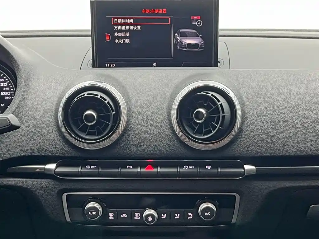 Audi A3 2018 30th Anniversary Limousine 35 TFSI Sport фото 19