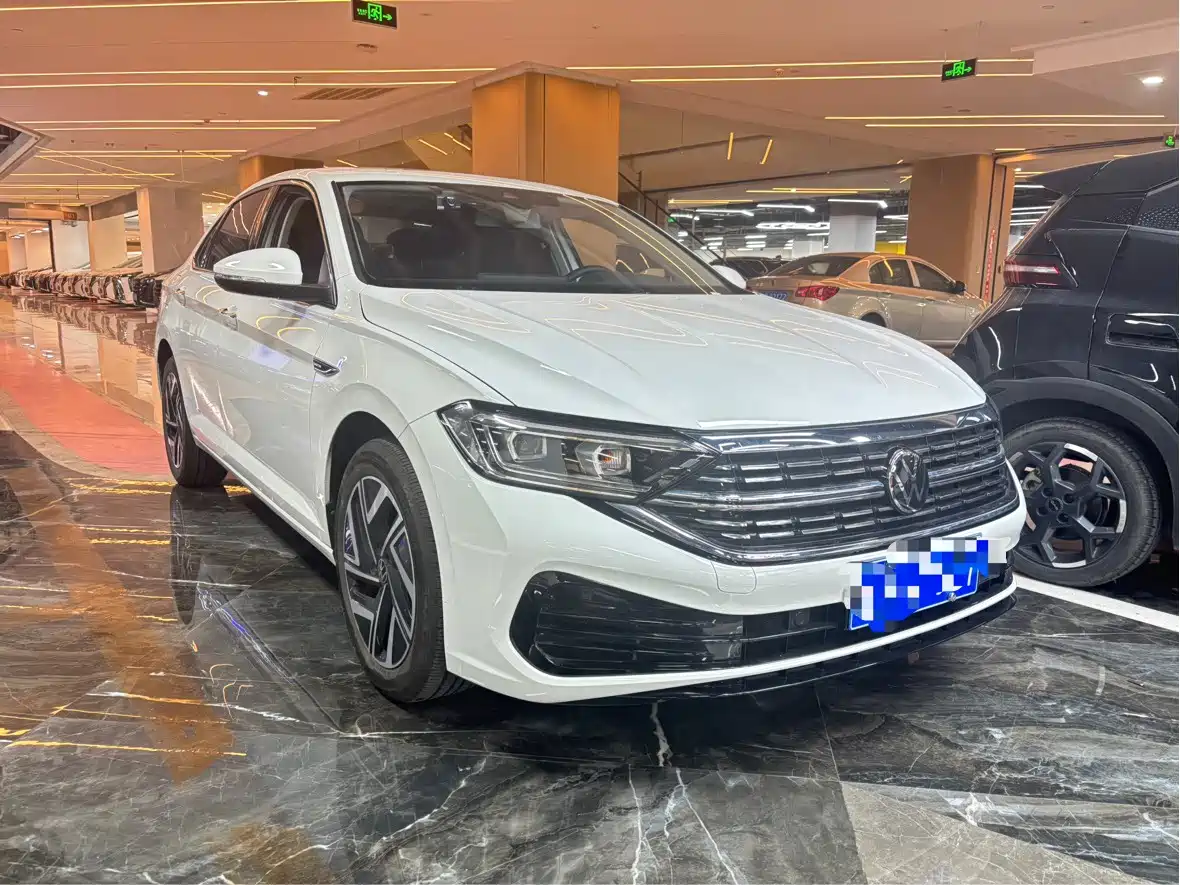 Volkswagen Sagitar 2023 300TSI DSG Excellence Edition фото 3