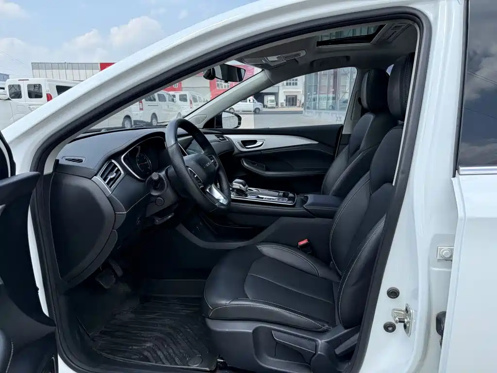 Roewe i6 MAX EV 2021 2020 Model 1.5T PHEV Cool Edition