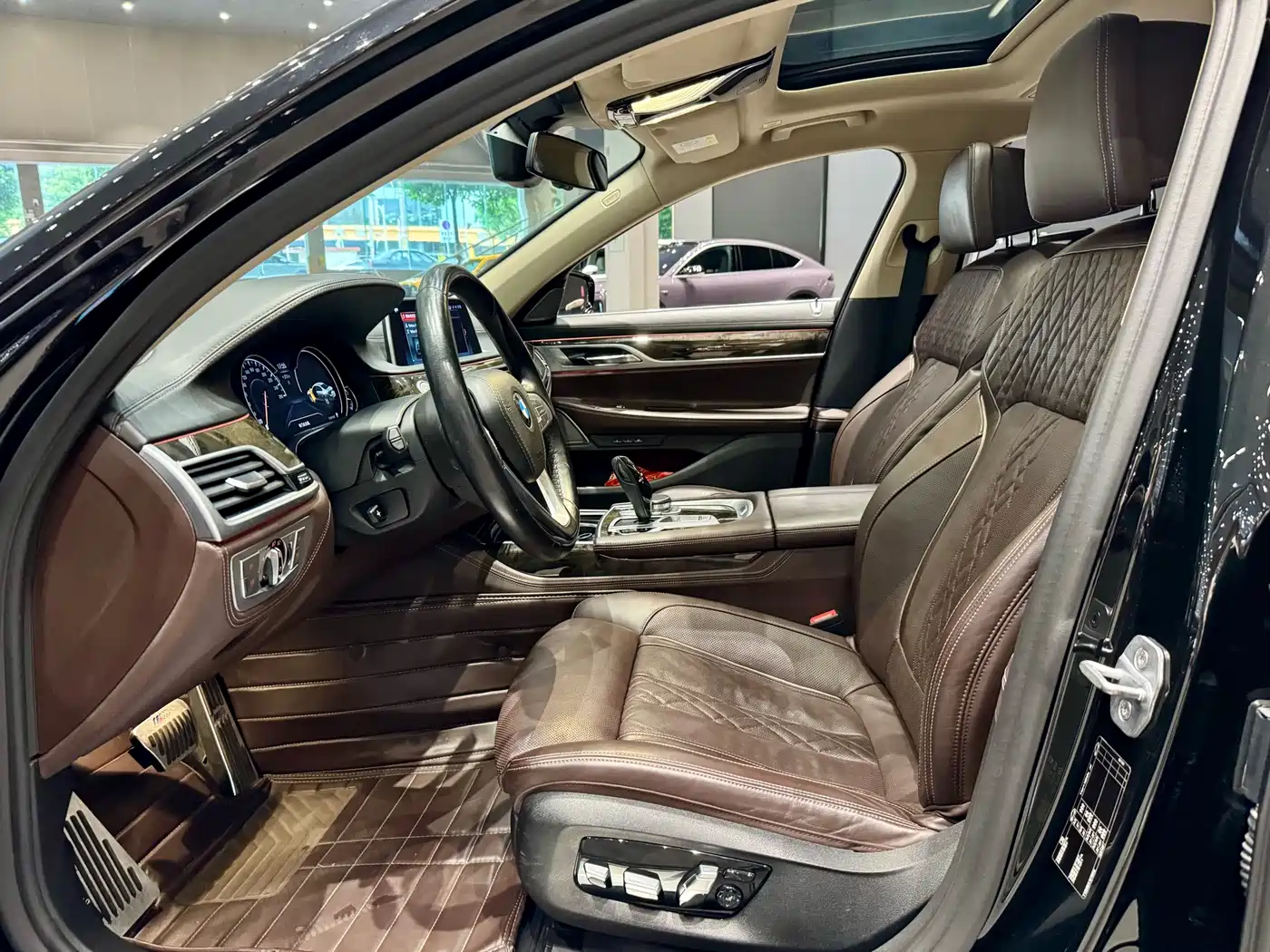 BMW 7 Series 2018 730Li Premium Type Excellence Package фото 4