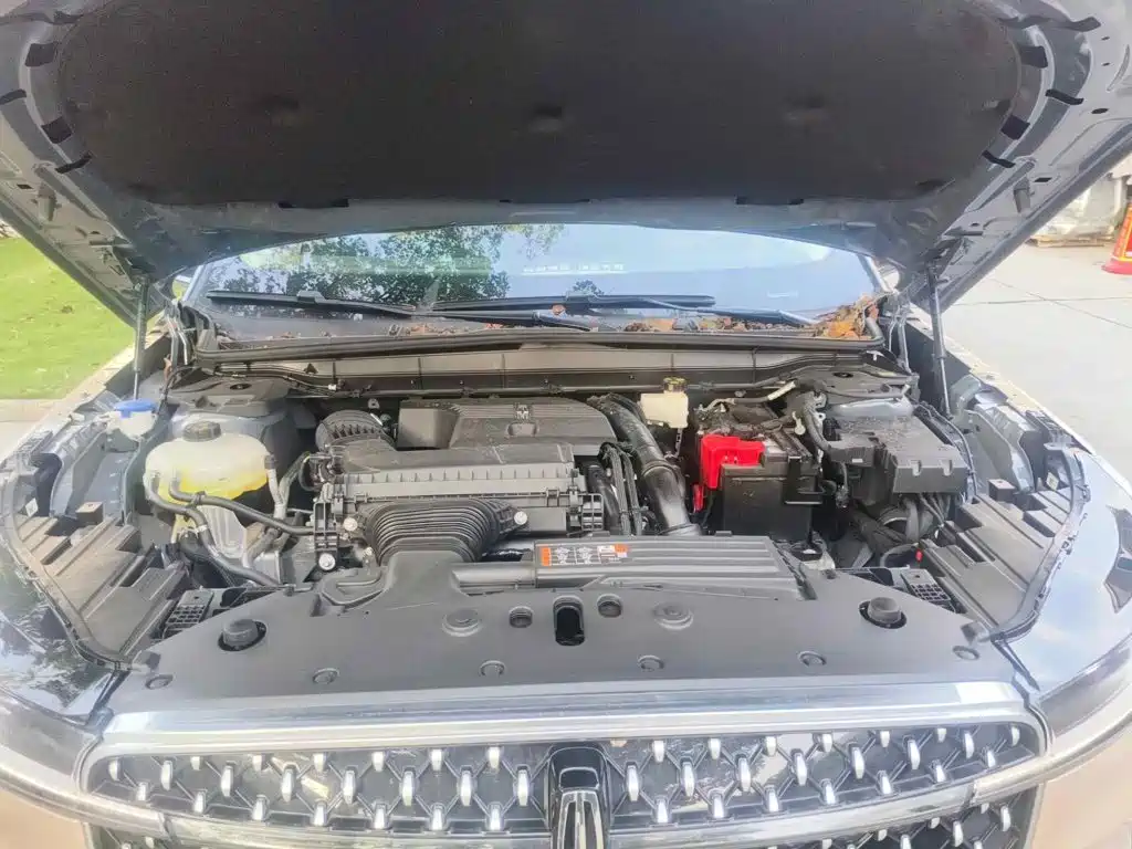 Lincoln Nautilus 2026 2025 2.0T FWD Launch Edition