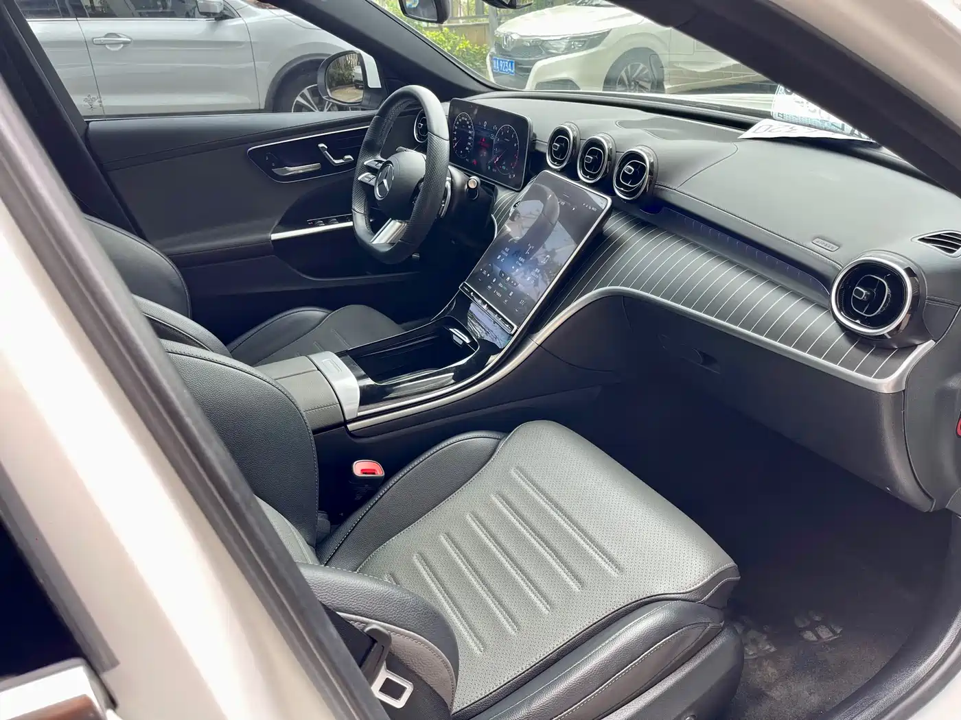 Mercedes-Benz C-Class 2022 C 200 L Sport Version фото 4