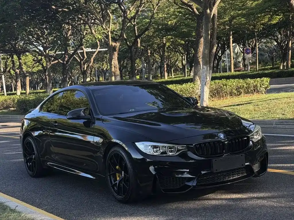 Фото 3 - BMW M4