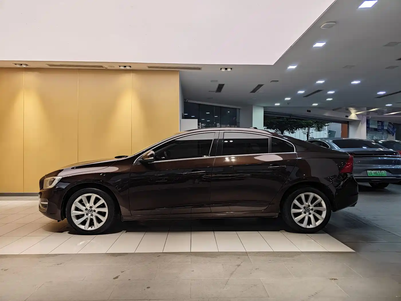 Фото 6 - Volvo S60