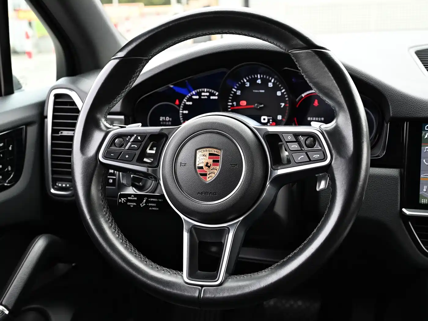 Porsche Cayenne 2018 Cayenne 3.0T фото 11