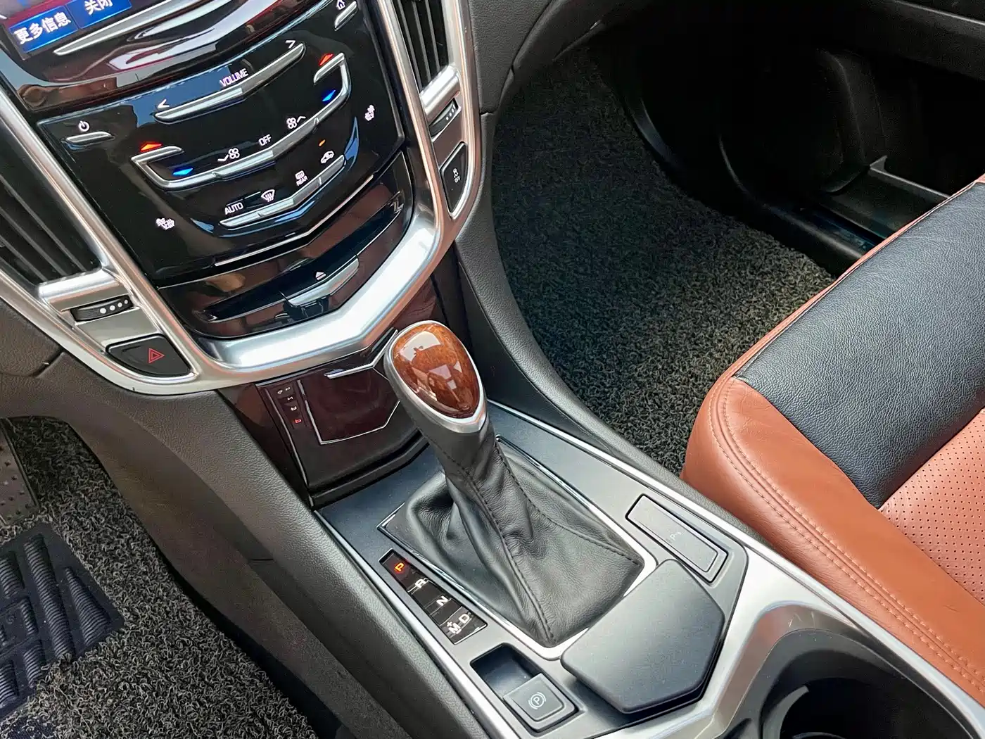 Cadillac SRX 2015 2015 3.0L Elite