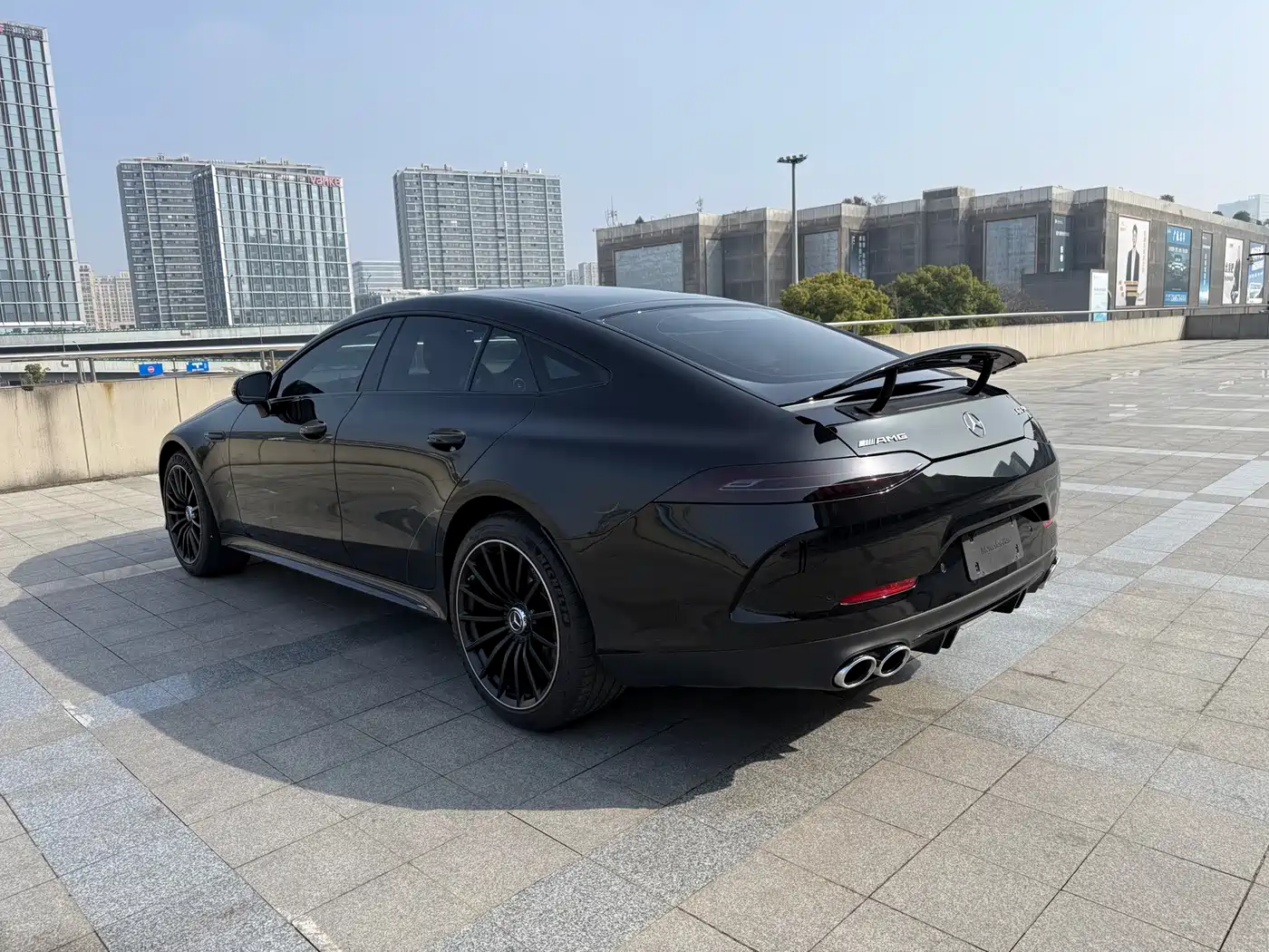 MERCEDES-BENZ AMG GT