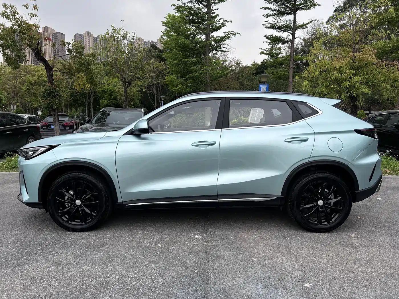 CHANGAN AUCHAN X5 PLUS