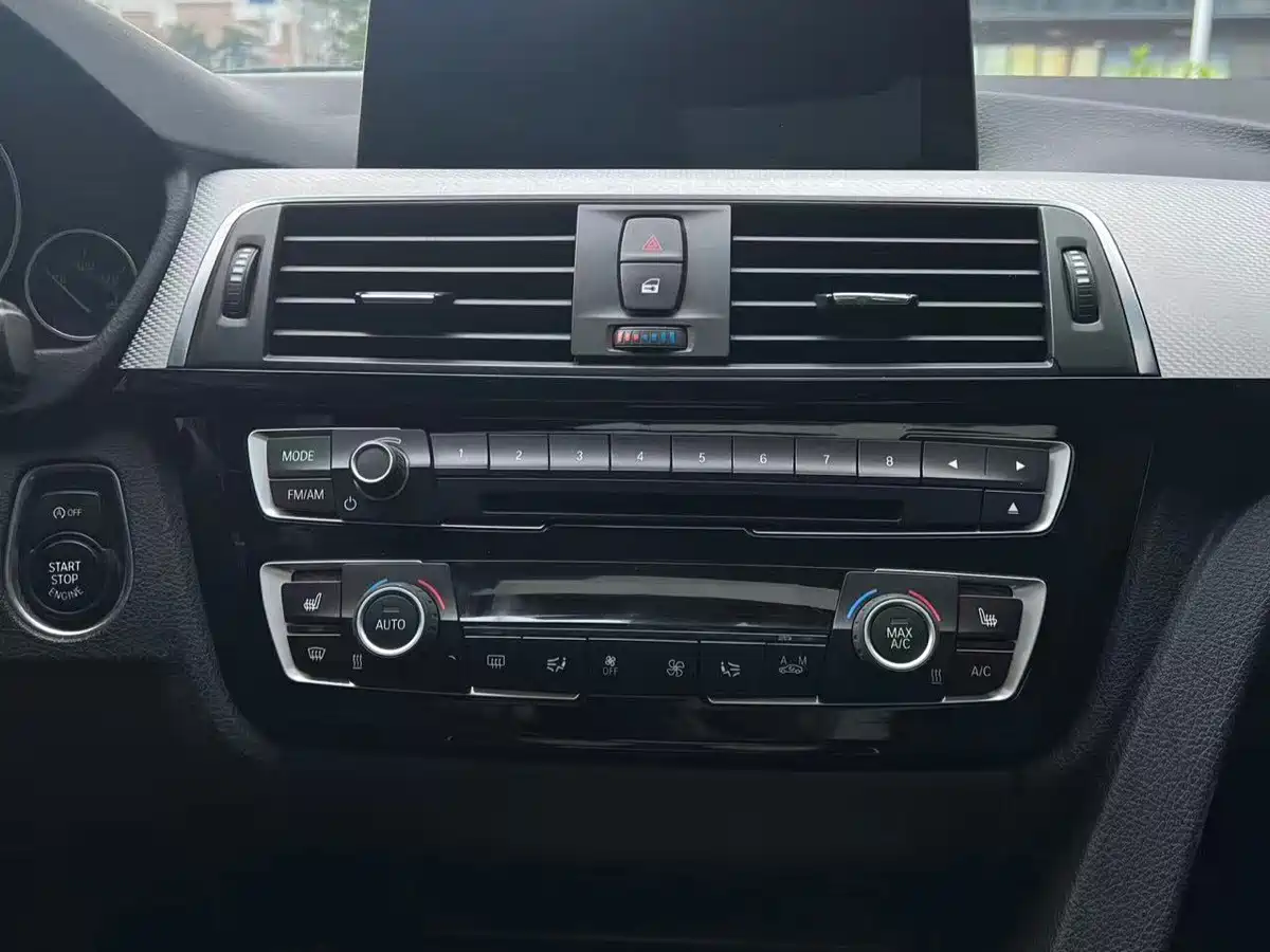 Фото 7 - BMW 3 Series