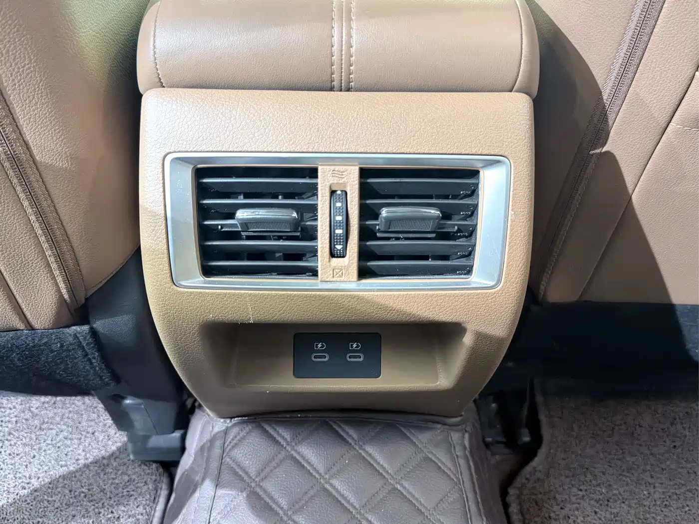Nissan Teana 2025 2022 2.0L XL-Upr Premium Edition