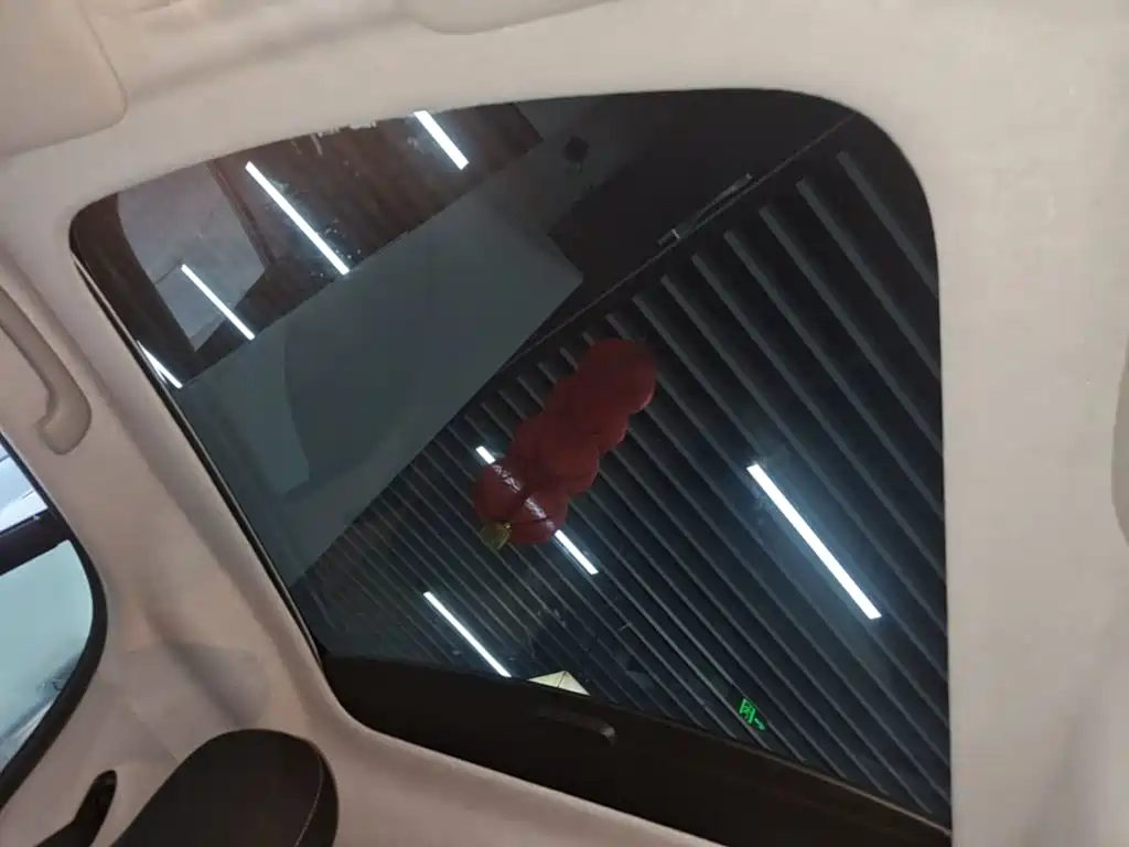 smart fortwo 2019 2019 0.9T 66kW Hardtop Wind Edition China VI