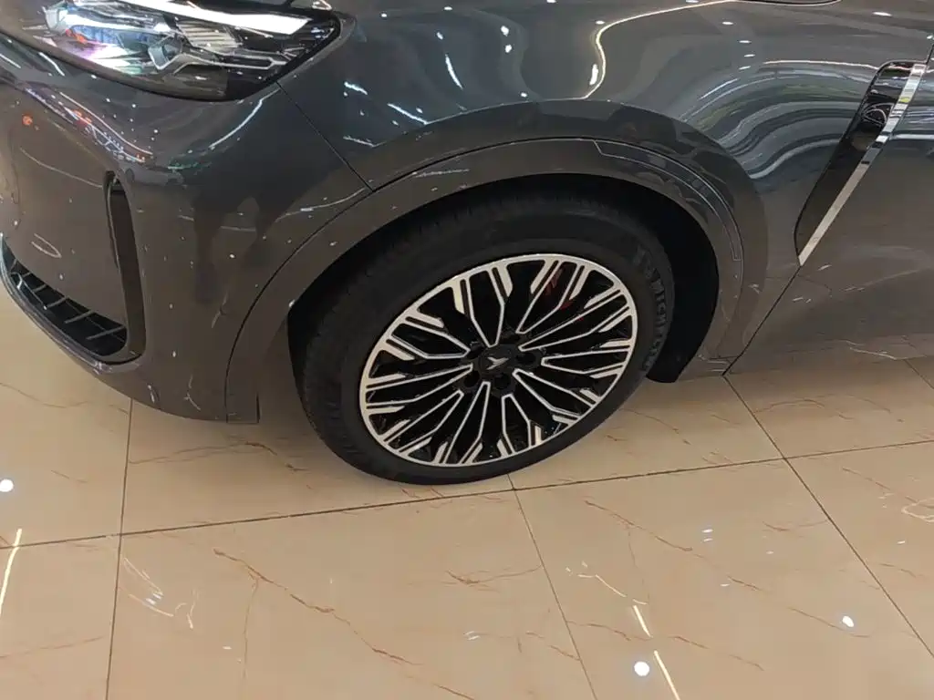 Voyah Auto VOYAH FREE 2025 2025 FREE+ 4WD Qiankun Edition