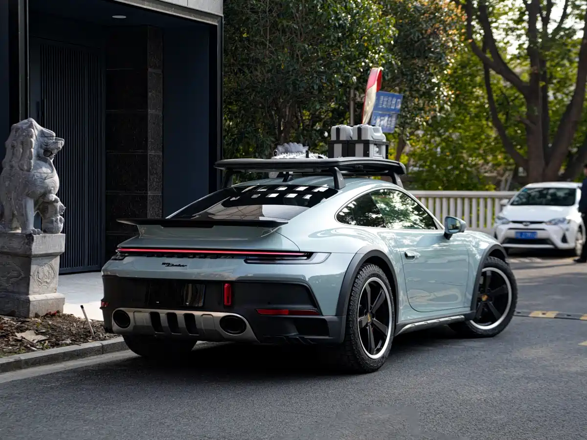 Porsche 911 2023 Dakar 3.0T фото 7