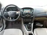 Фото 10 - Ford Focus