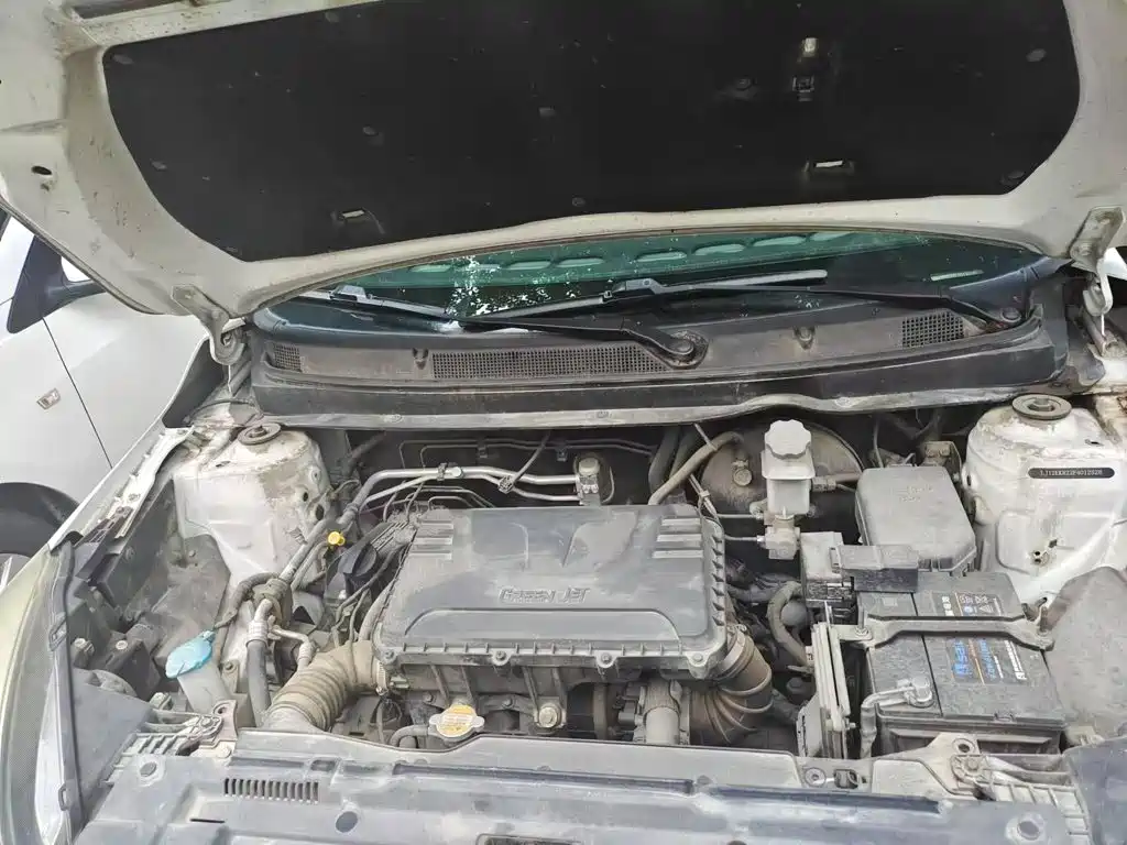 JAC Motors Refine S2 2015 2015 1.5L Manual Luxury Smart