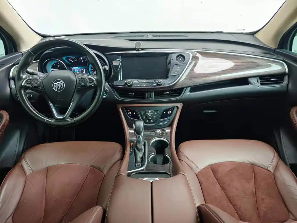 Фото 9 - Buick Envision Plus