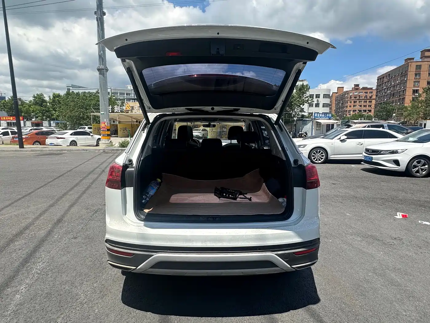 Фото 25 - Volkswagen Tayron
