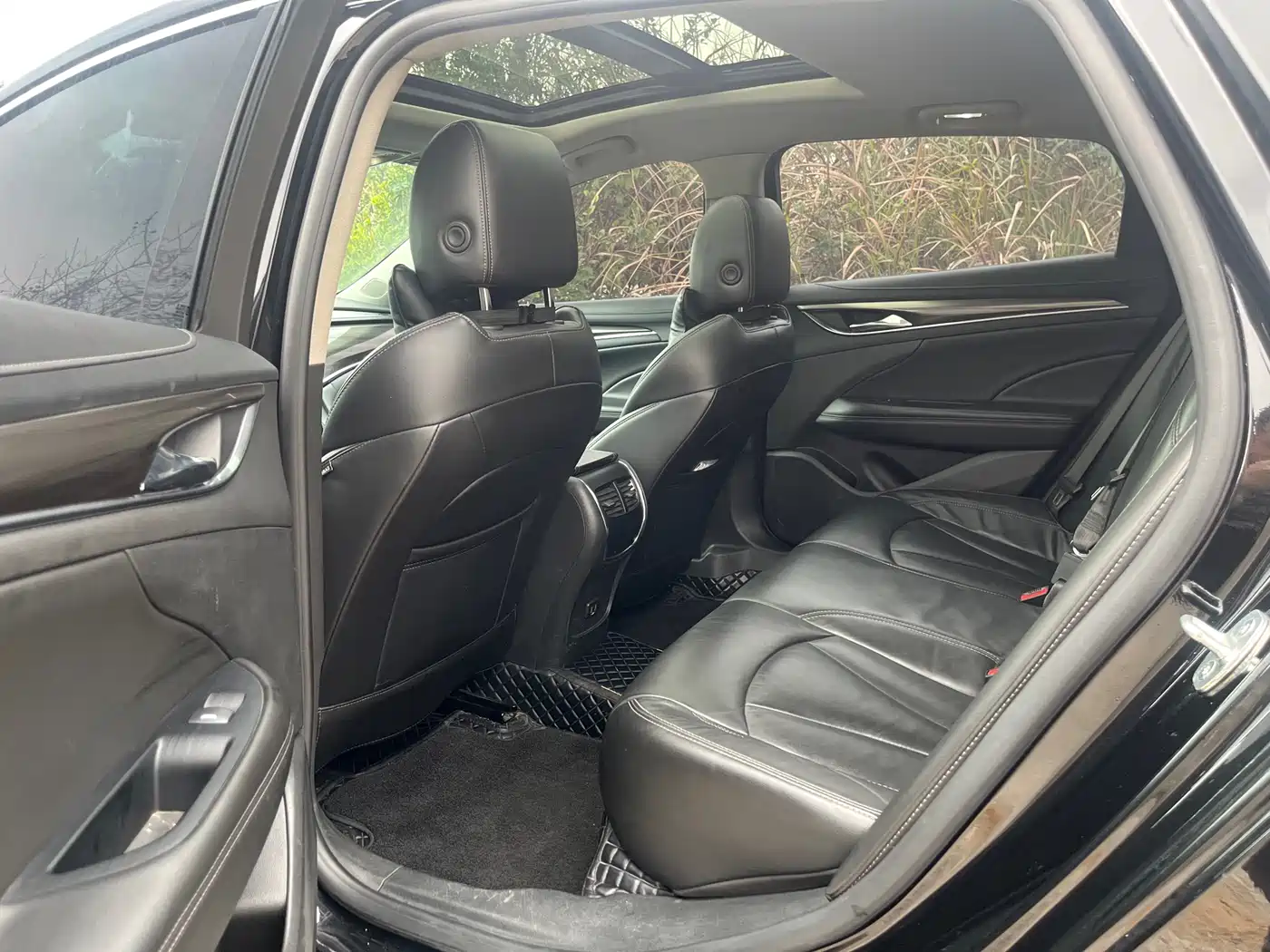 BUICK LACROSSE