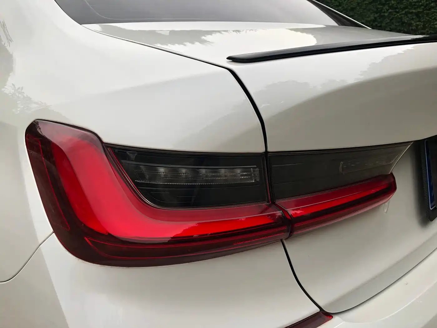 BMW 3 Series 2022 Facelift 325Li M Sport Shadow Edition фото 28