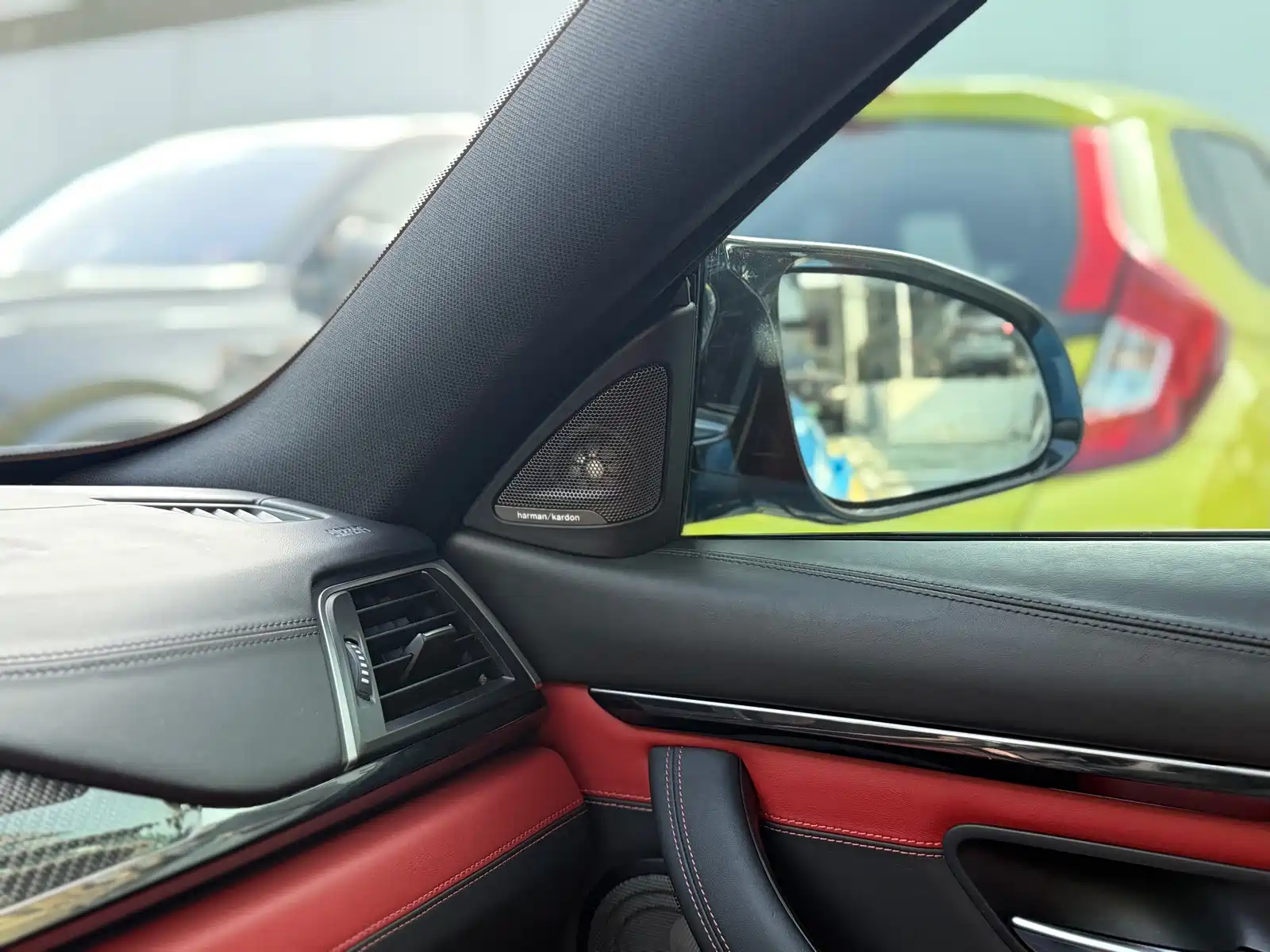Фото 16 - BMW M4
