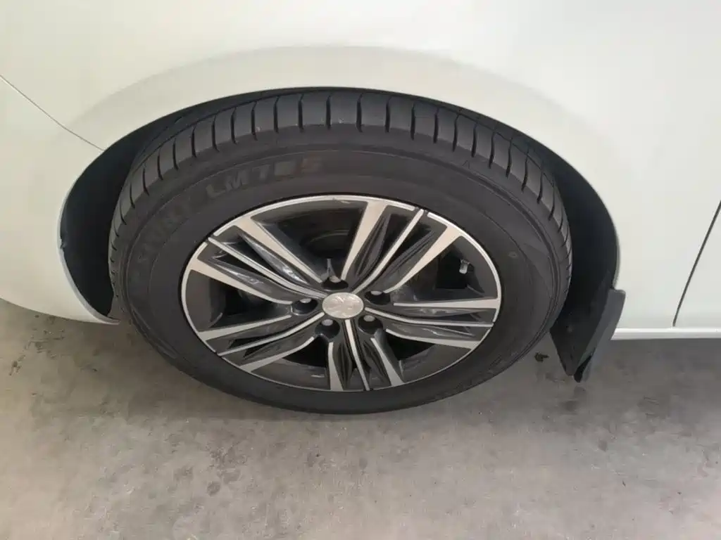 Peugeot 308 2018 2018 1.6L Auto Fashion Edition