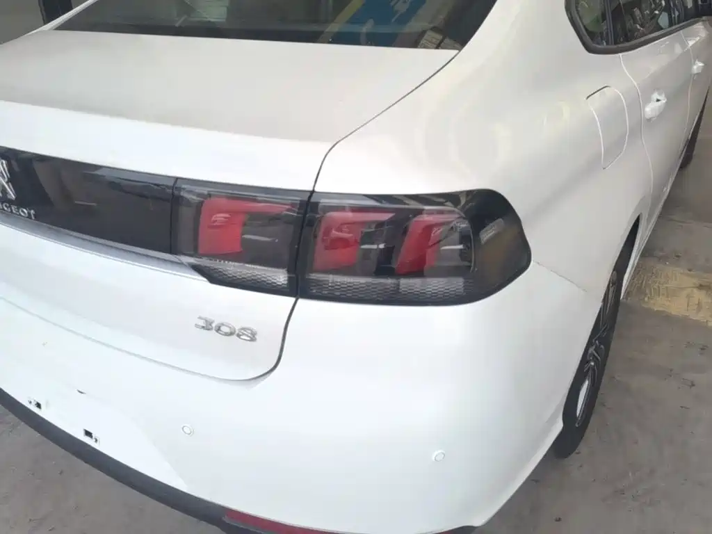 Peugeot 308 2018 2018 1.6L Auto Fashion Edition