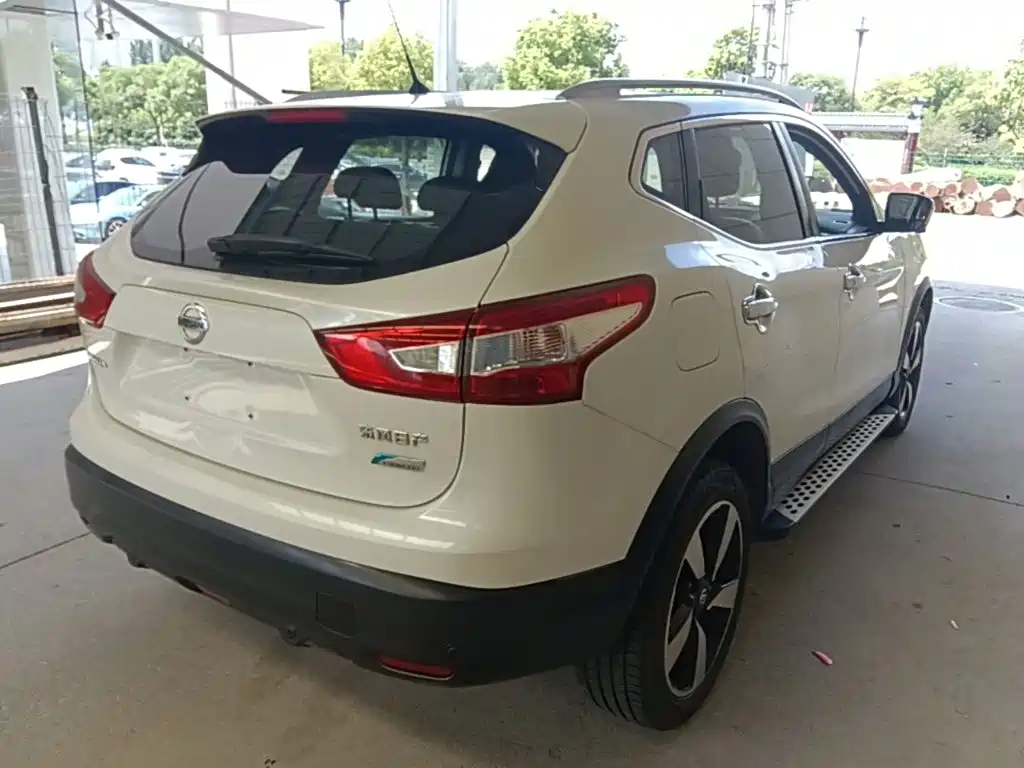 صورة 7 - Nissan Qashqai