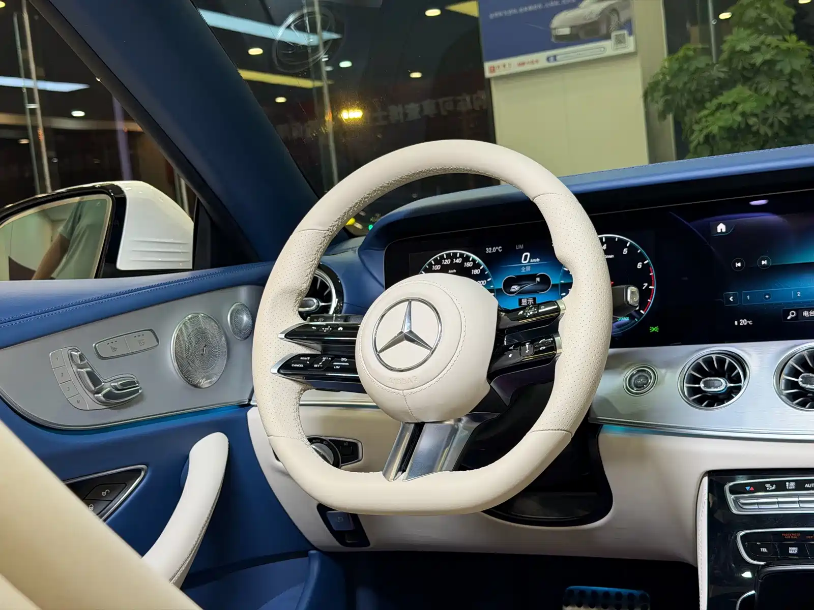 Фото 14 - Mercedes-Benz E-Class (Import)