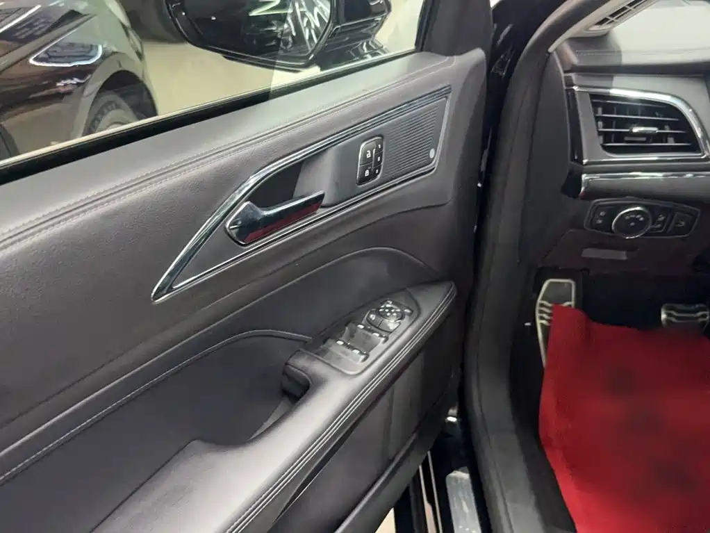 Ford Taurus 2020 2019 EcoBoost 245 Premium Edition