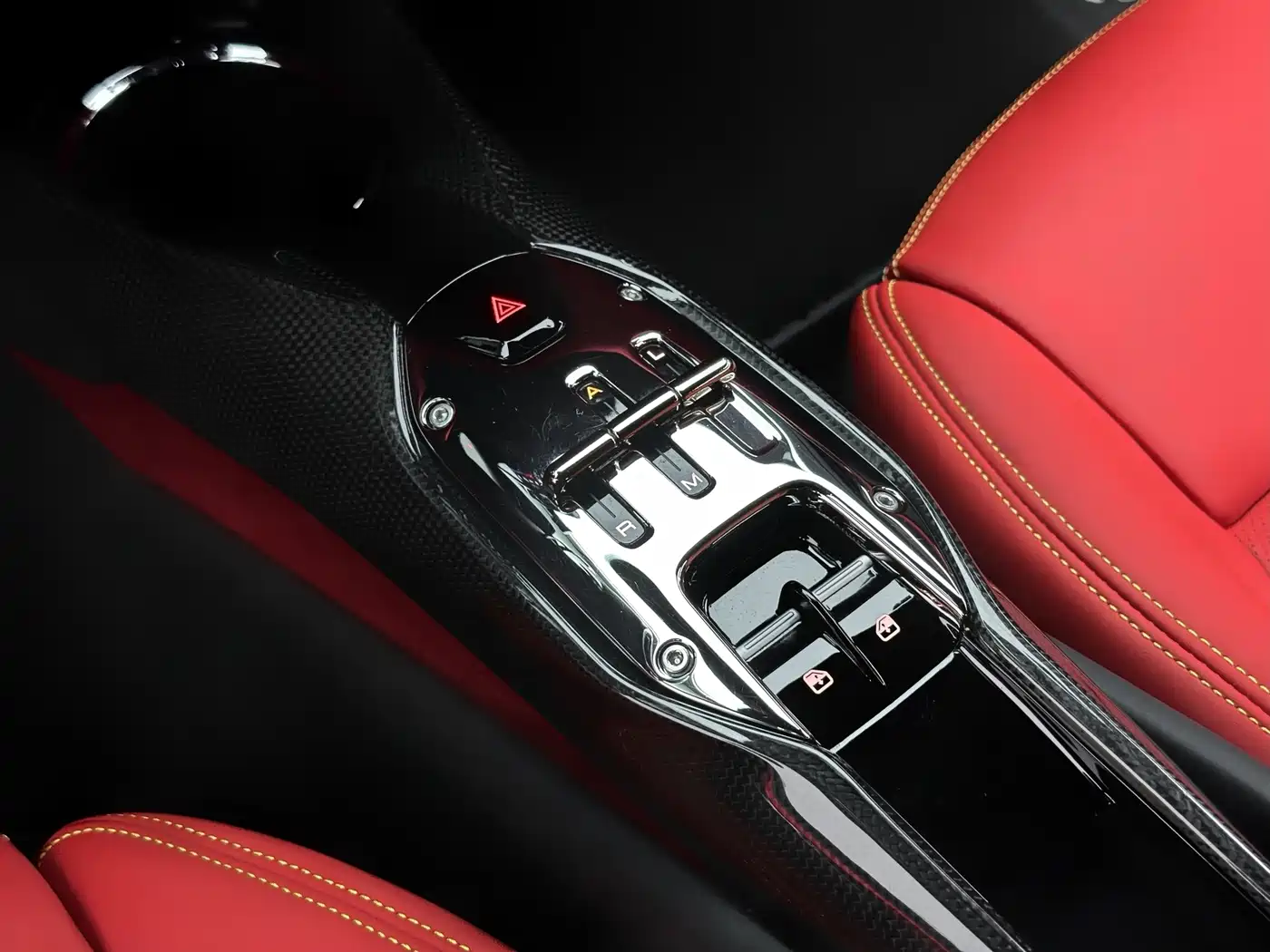 Ferrari 296 2024 2021 3.0T V6 GTB