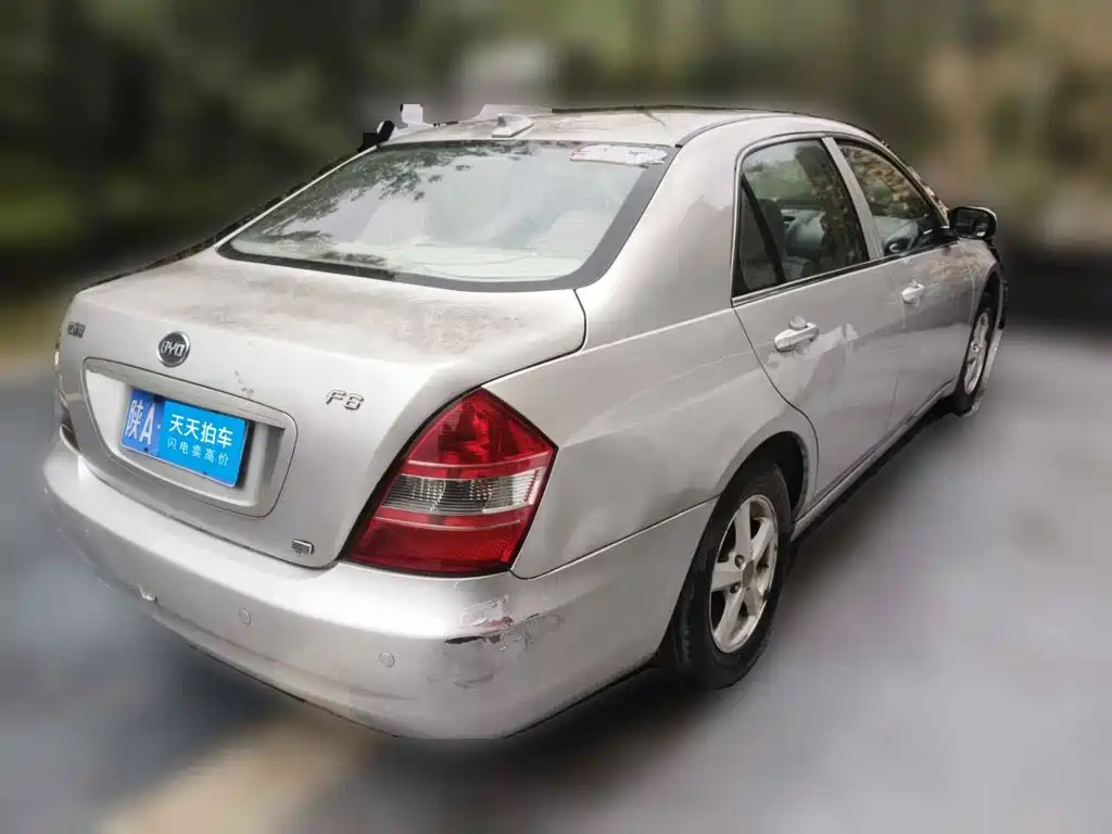 BYD F6 2010 2010 Gold Edition 2.0L Manual Premium