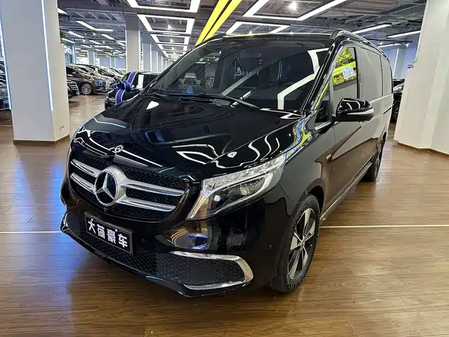 Mercedes-Benz V-Class 2020 V 260 Luxury Edition