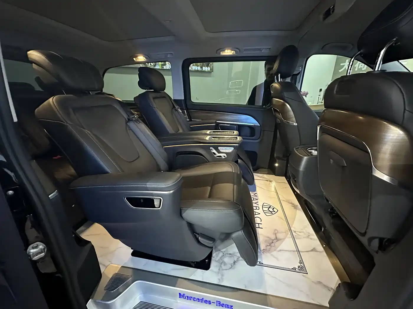 Mercedes-Benz V-Class 2020 V 260 Luxury Edition фото 18