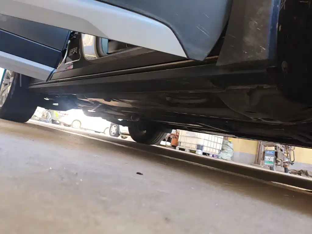 Cadillac XT4 2019 2018 28T FWD Leading Edition