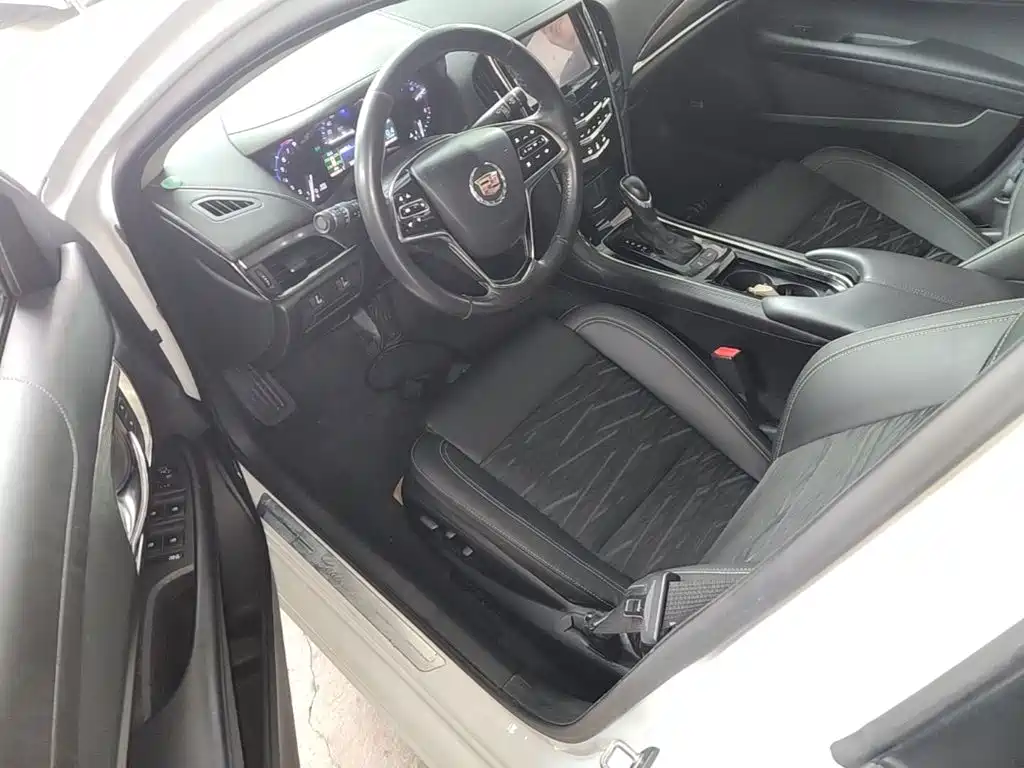 صورة 16 - Cadillac ATS-L