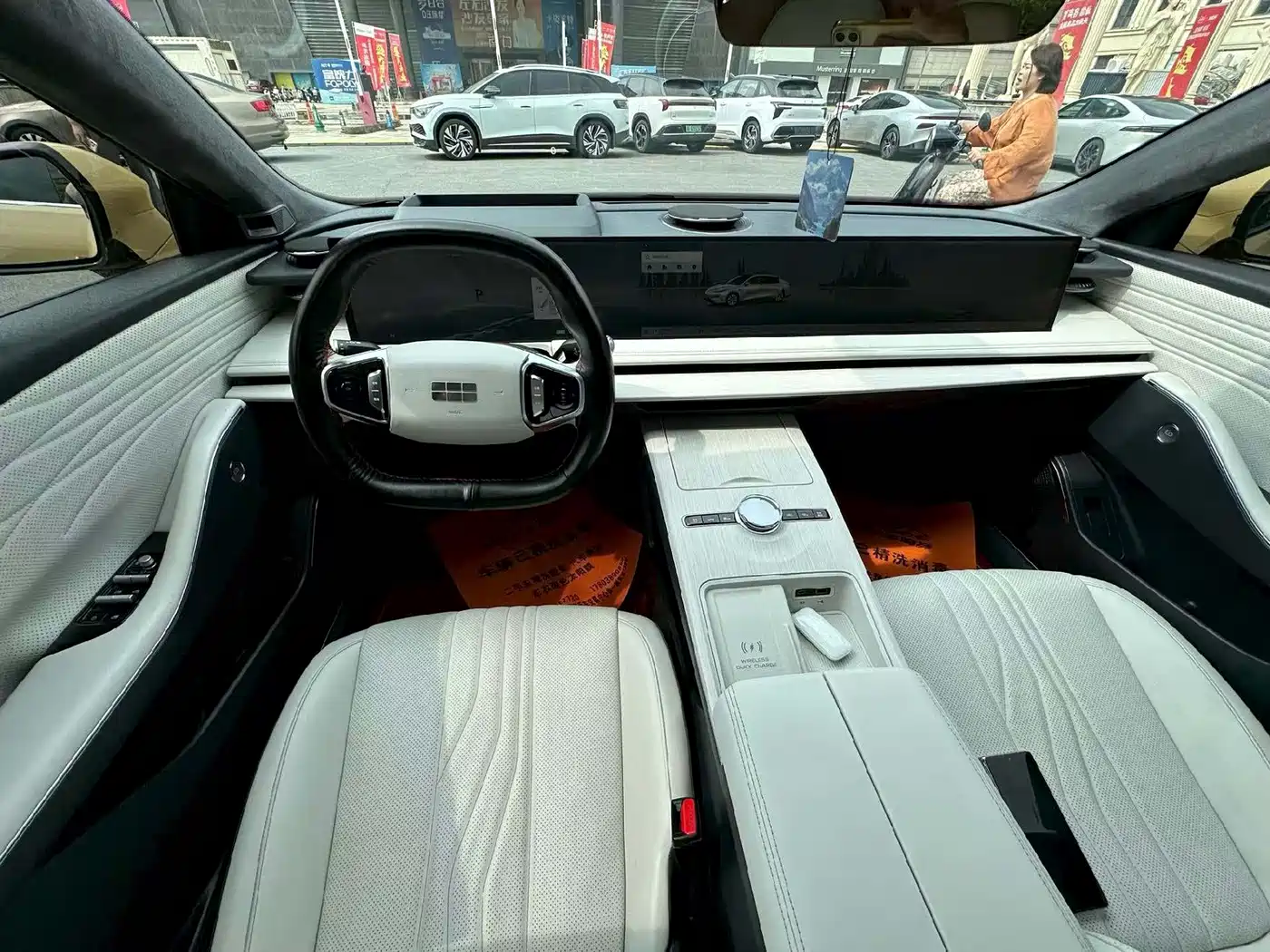 Geely Galaxy Galaxy E8 2024 2024 665km RWD Starship Smart Driving Edition