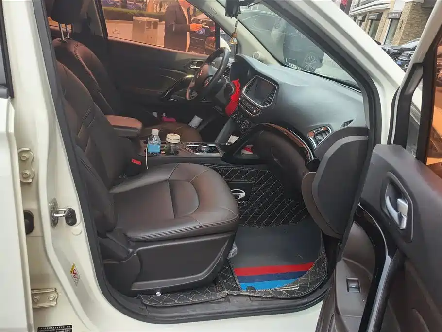 GAC TRUMPCHI GS4 NEW ENERGY