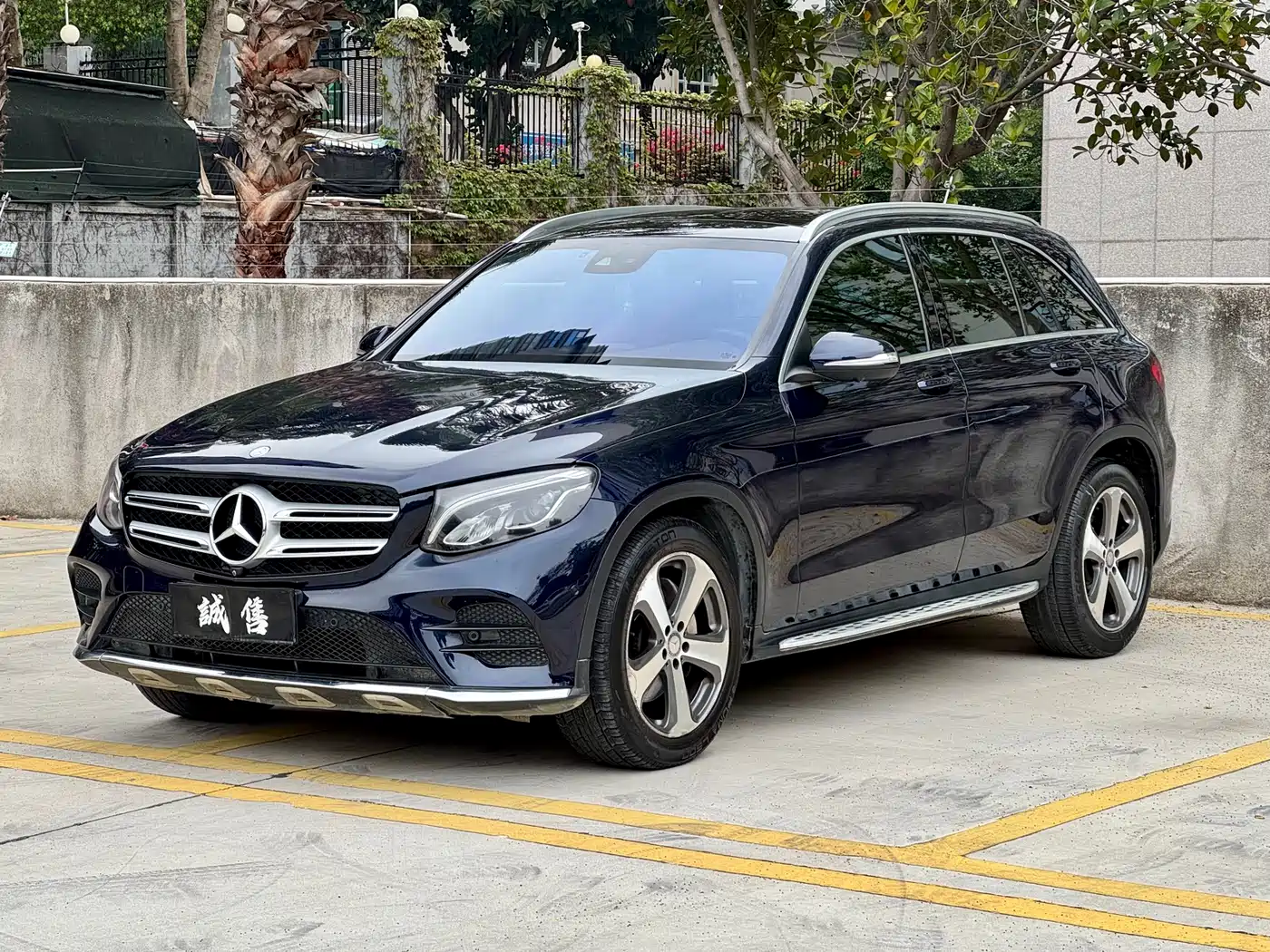 Mercedes-Benz GLC 2017 GLC 260 4MATIC Luxury
