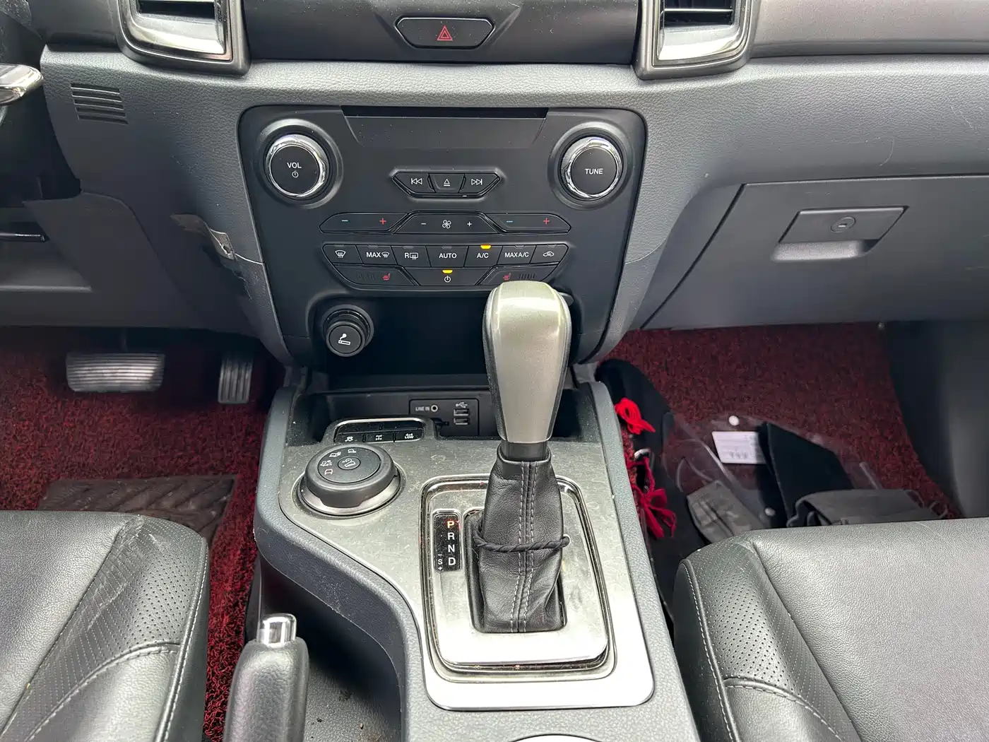 Ford Everest 2016 2016 2.0T Gasoline Automatic 4WD Luxury Edition
