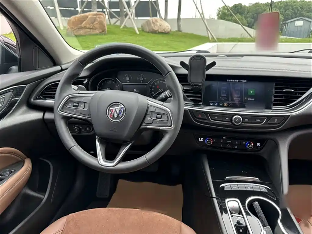 BUICK REGAL