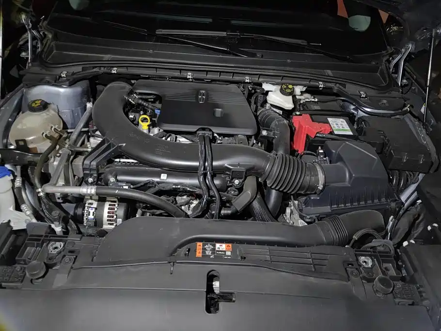 Lincoln Z 2025 2025 2.0T Premium Edition