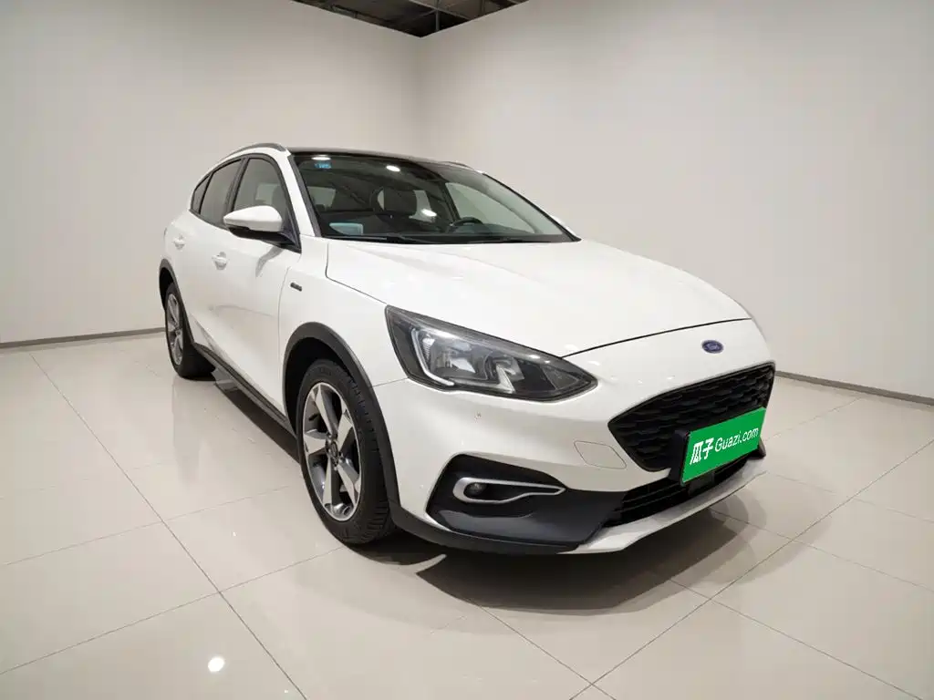 Ford Focus Active 2020 2020 EcoBoost 180 Auto Trendy Edition