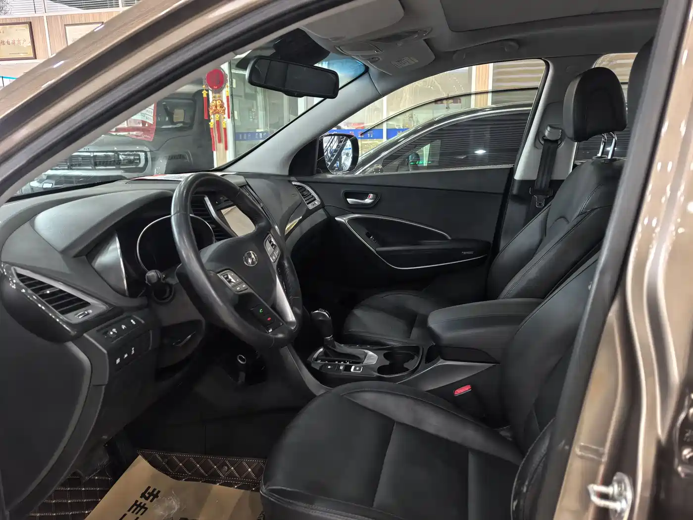 Hyundai Santa Fe 2013 2.0T Automatic AWD Premium фото 5