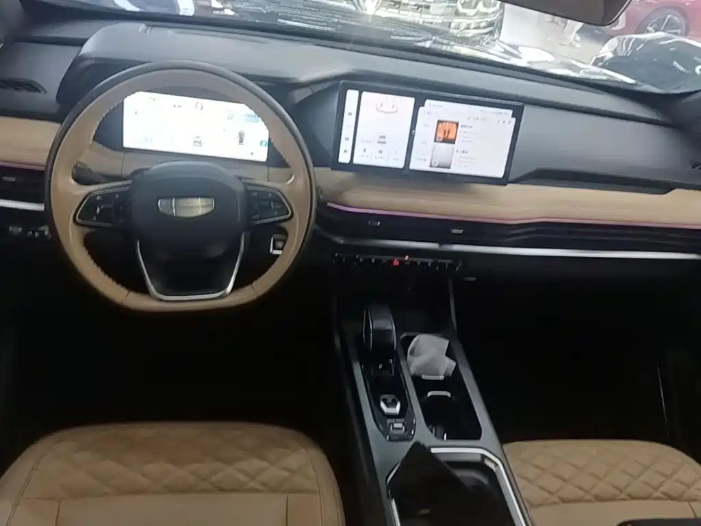 Geely Haoyue L 2023 2023 2.0T DCT Flagship