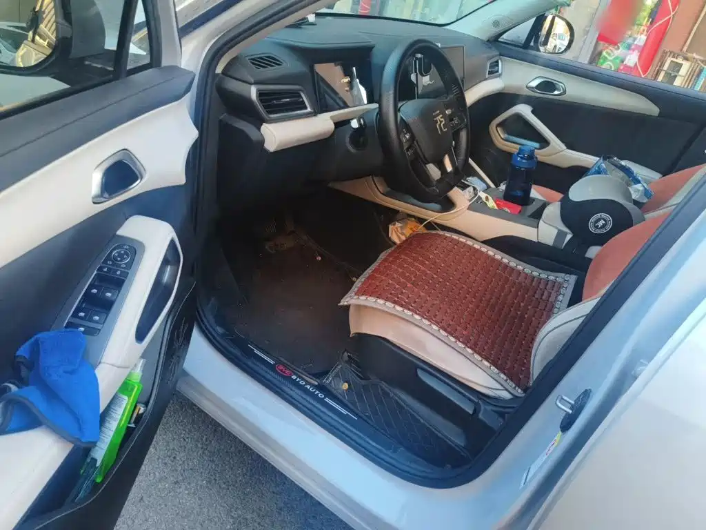 BYD Yuan UP 2025 2025 Smart Drive Edition 401KM Vitality Version