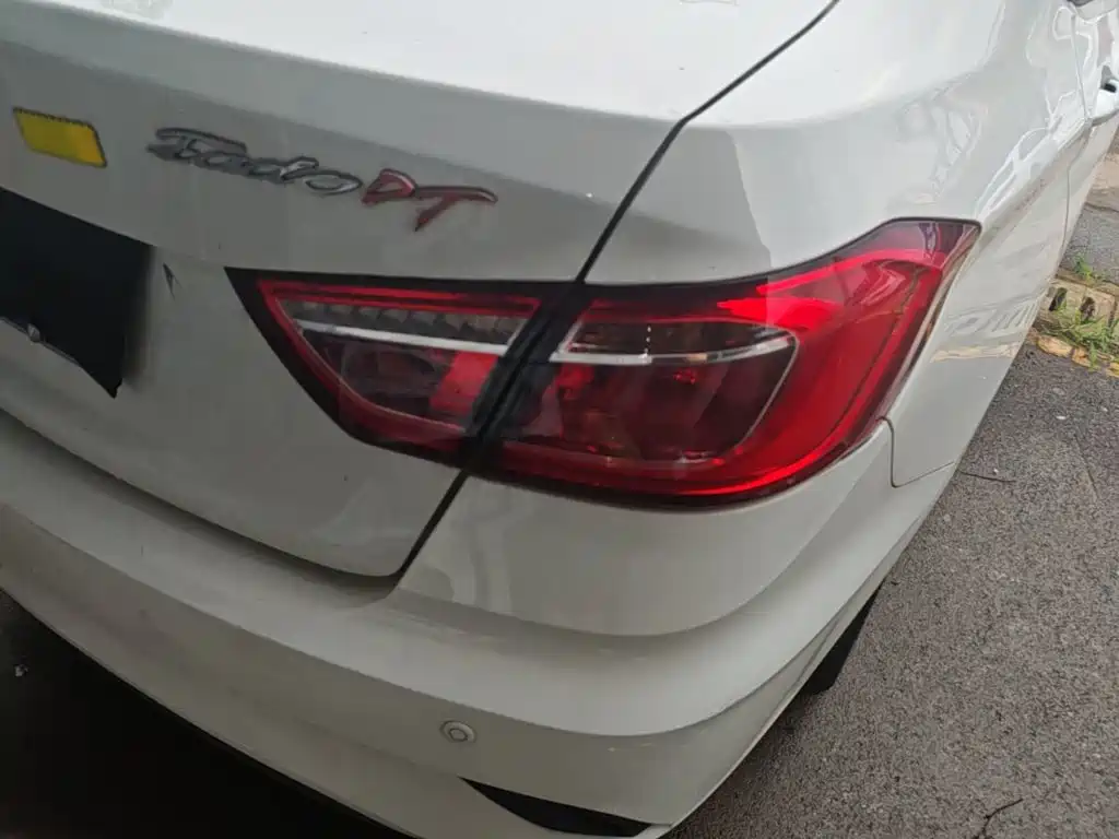 Changan Eado DT 2019 2019 1.6L Manual Relax China VI